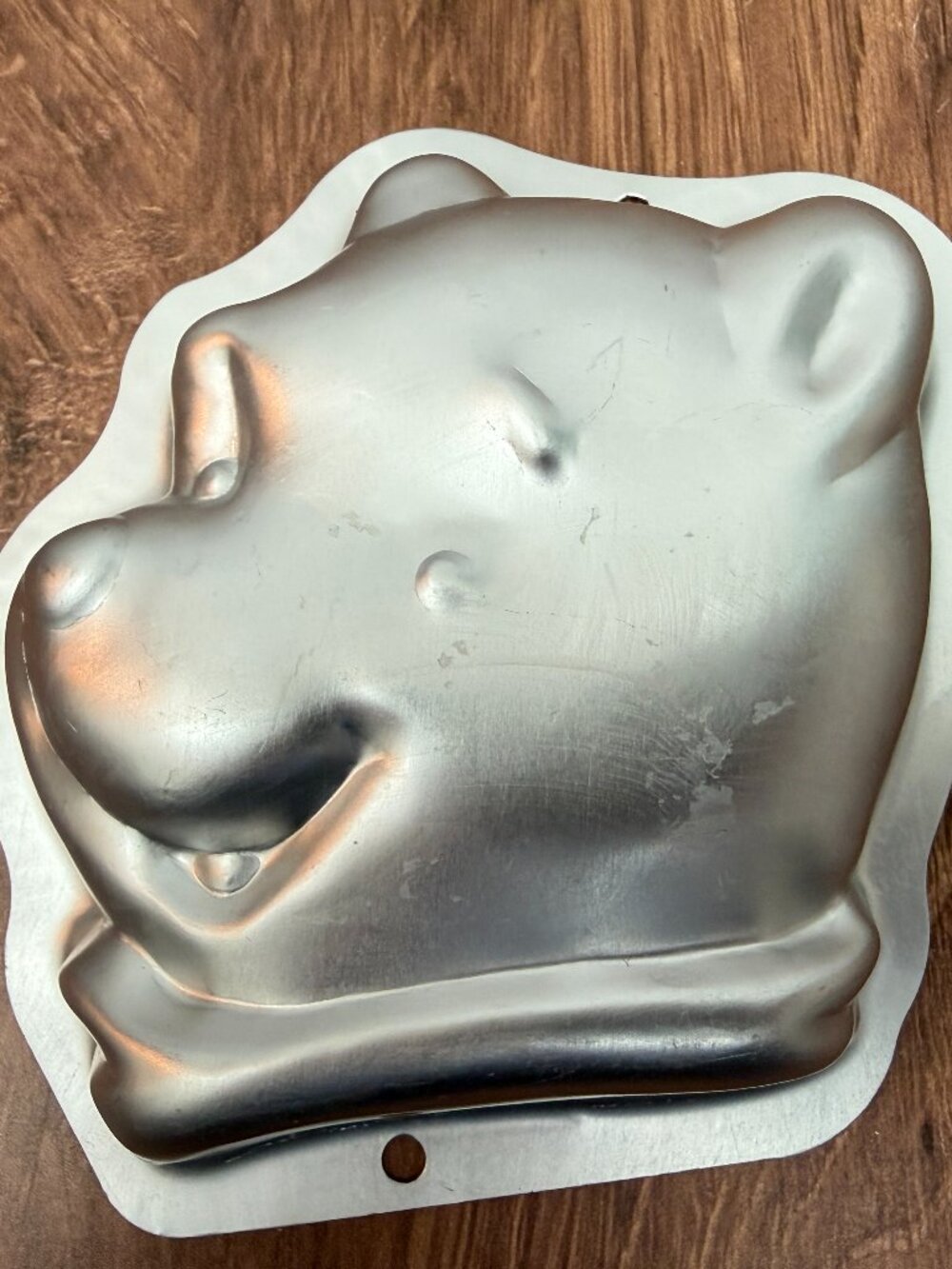 Vintage Mini Winnie the Pooh Aluminum Cake Mold Disney Bakeware